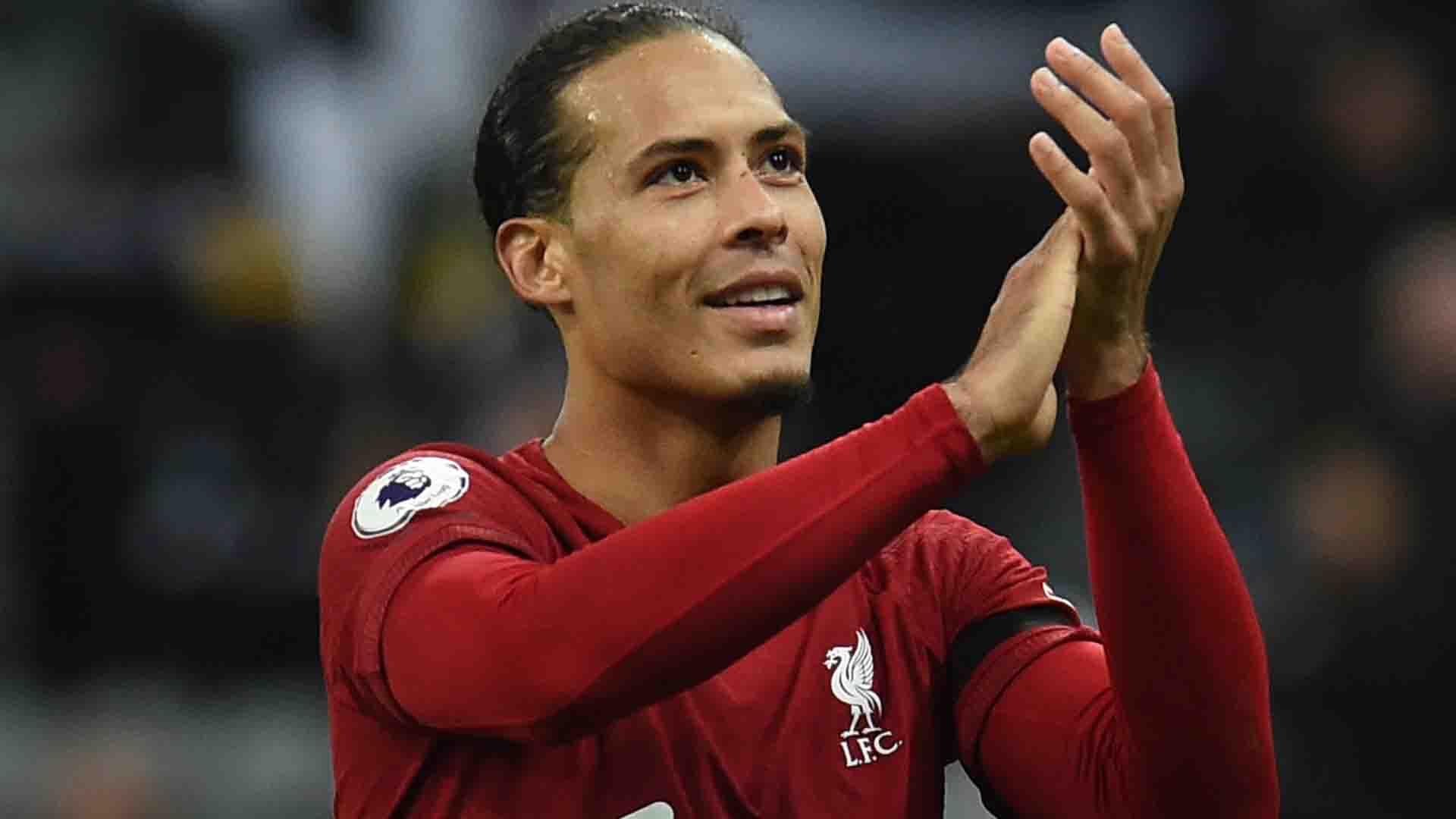 Virgil van Dijk Pimpin Liverpool dalam Kemenangan Dramatis di Anfield